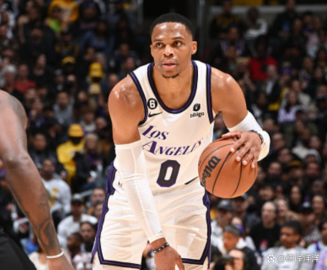 开云体育-浓眉哥迎来五赛季高光表现，TL球迷沸腾！的简单介绍